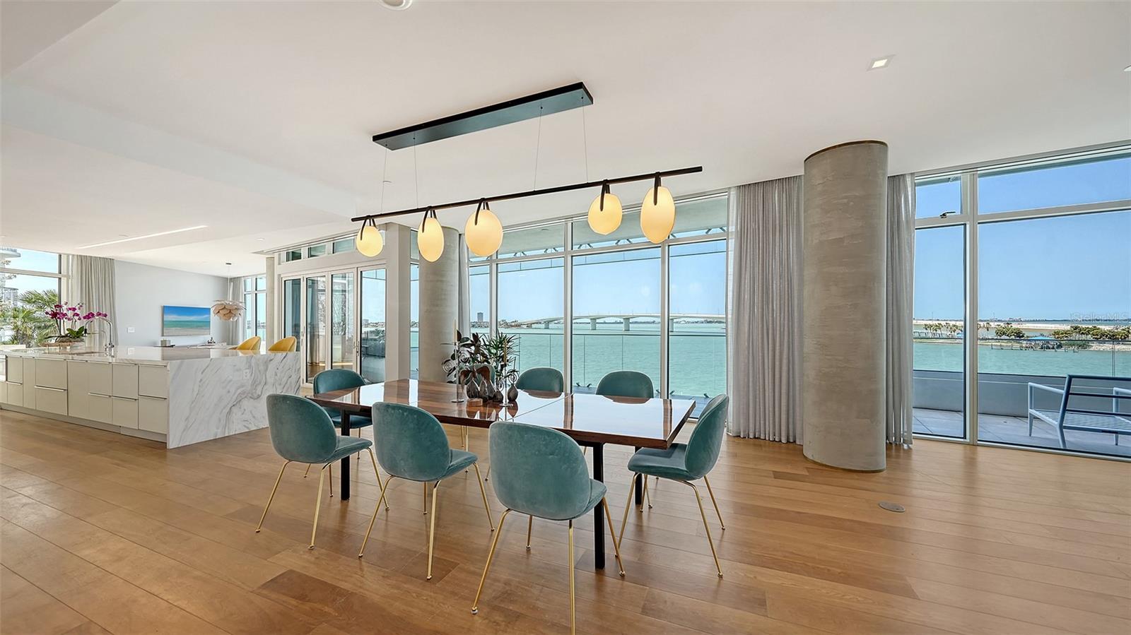 AQUA - Residential