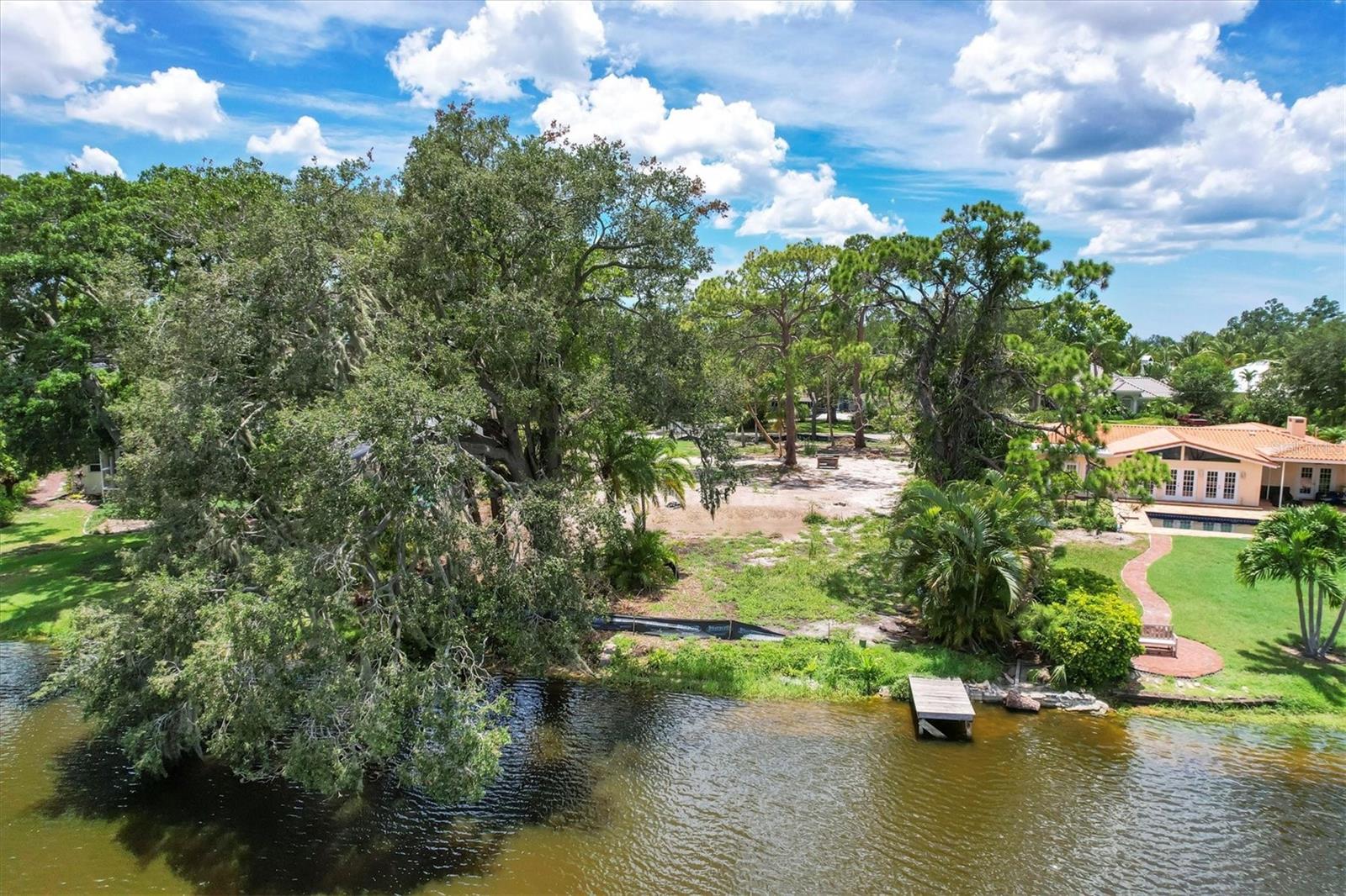 OYSTER BAY ESTATES - Residential