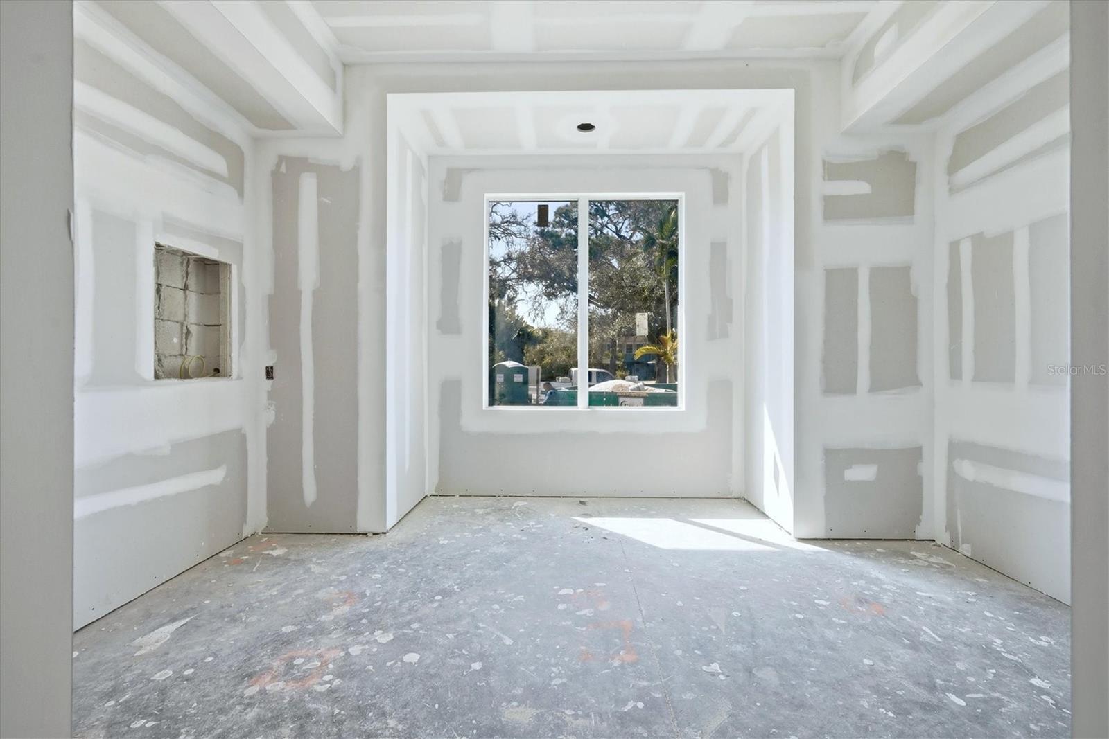 OYSTER BAY ESTATES - Residential