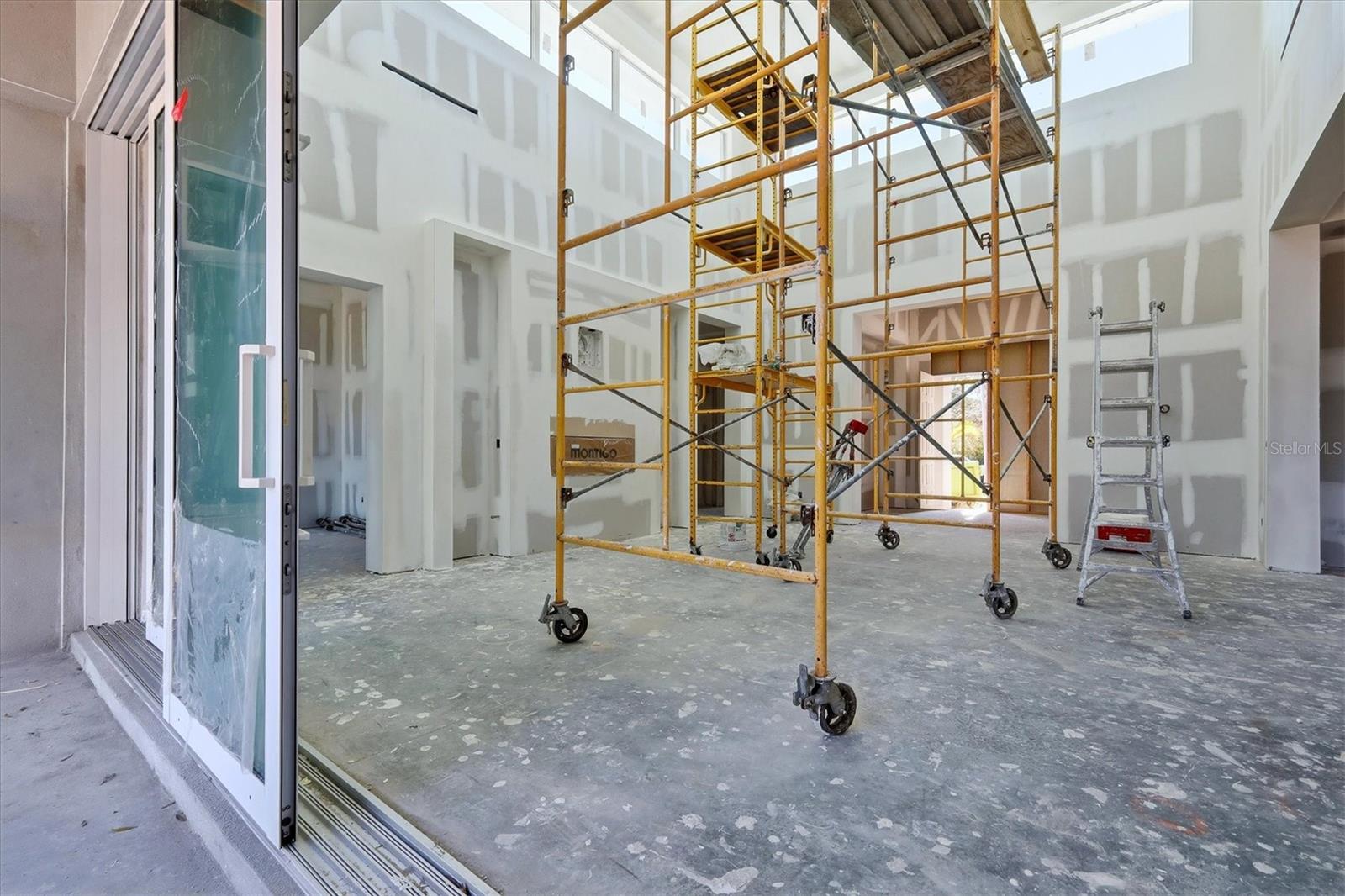 OYSTER BAY ESTATES - Residential