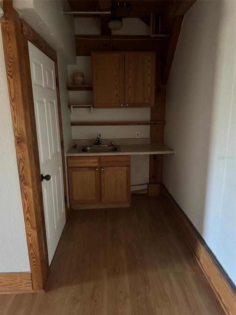 BOCA GRANDE - Commercial Lease