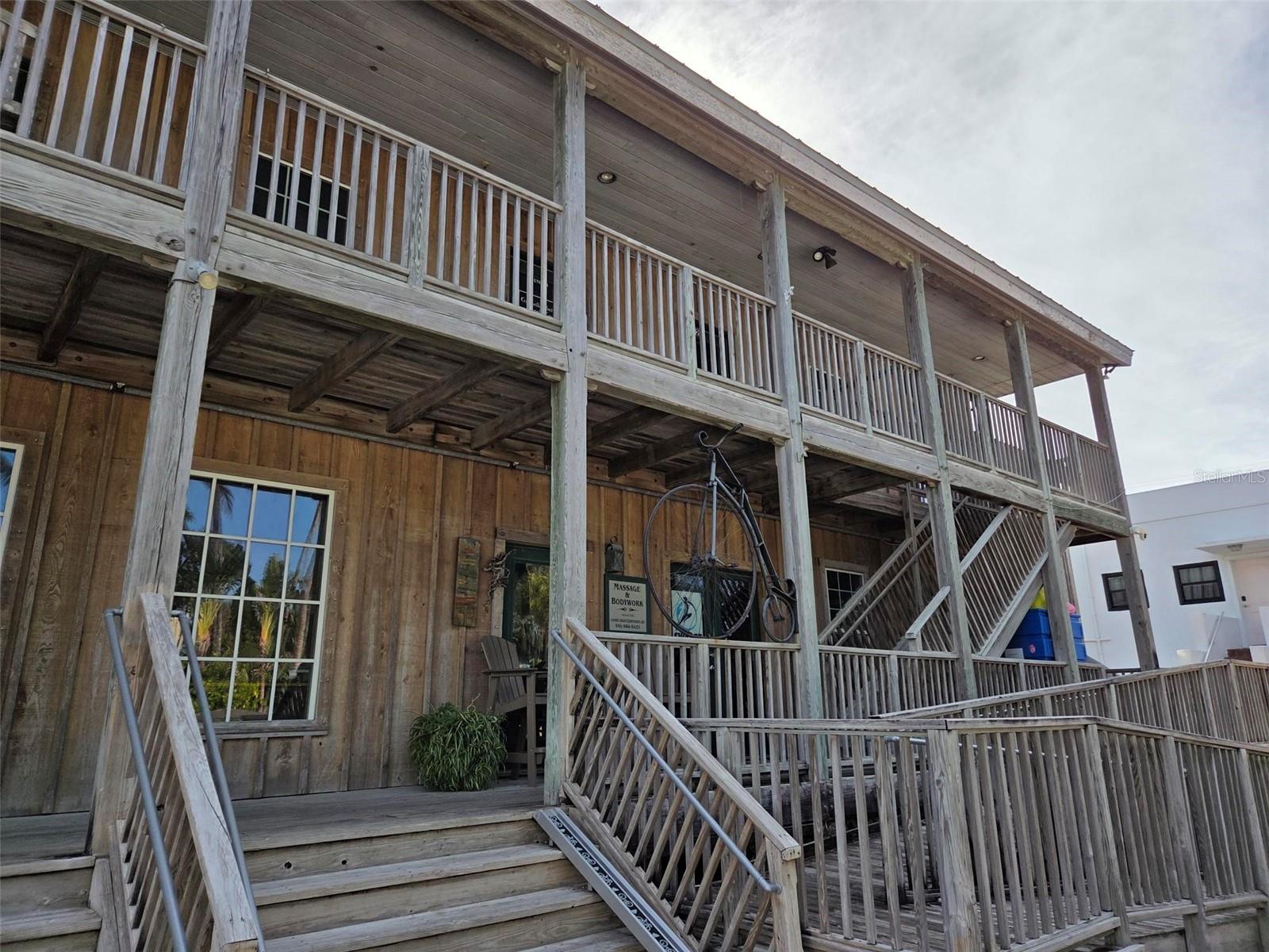 BOCA GRANDE - Commercial Lease