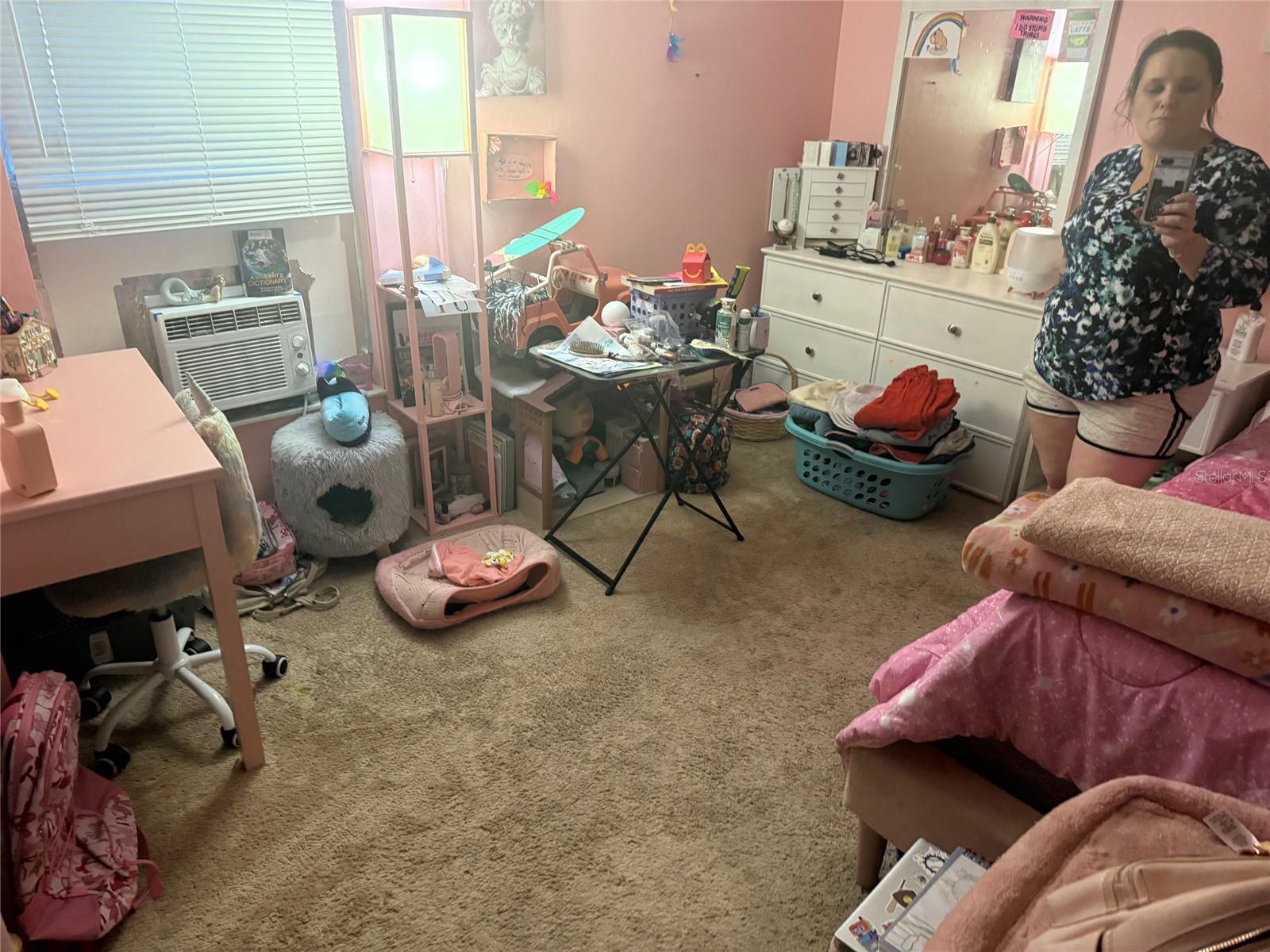 1920 CALLE ALTO VISTA