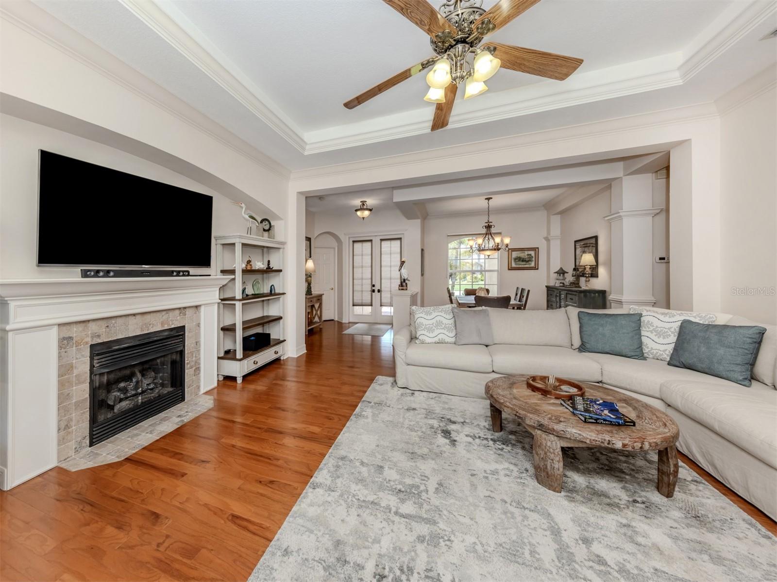 673 CRANE PRAIRIE WAY
