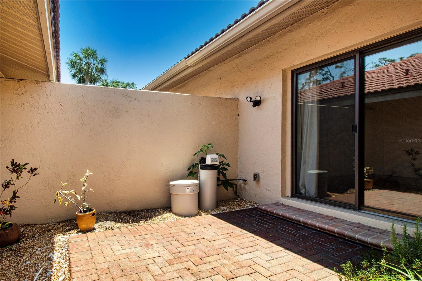 LANDINGS CARRIAGEHOUSE II - Residential