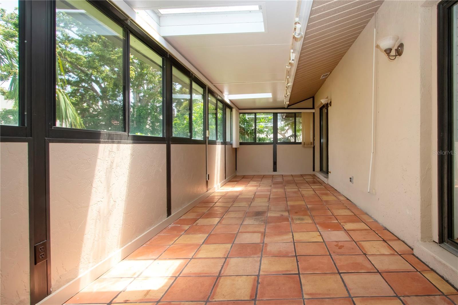 LANDINGS CARRIAGEHOUSE II - Residential