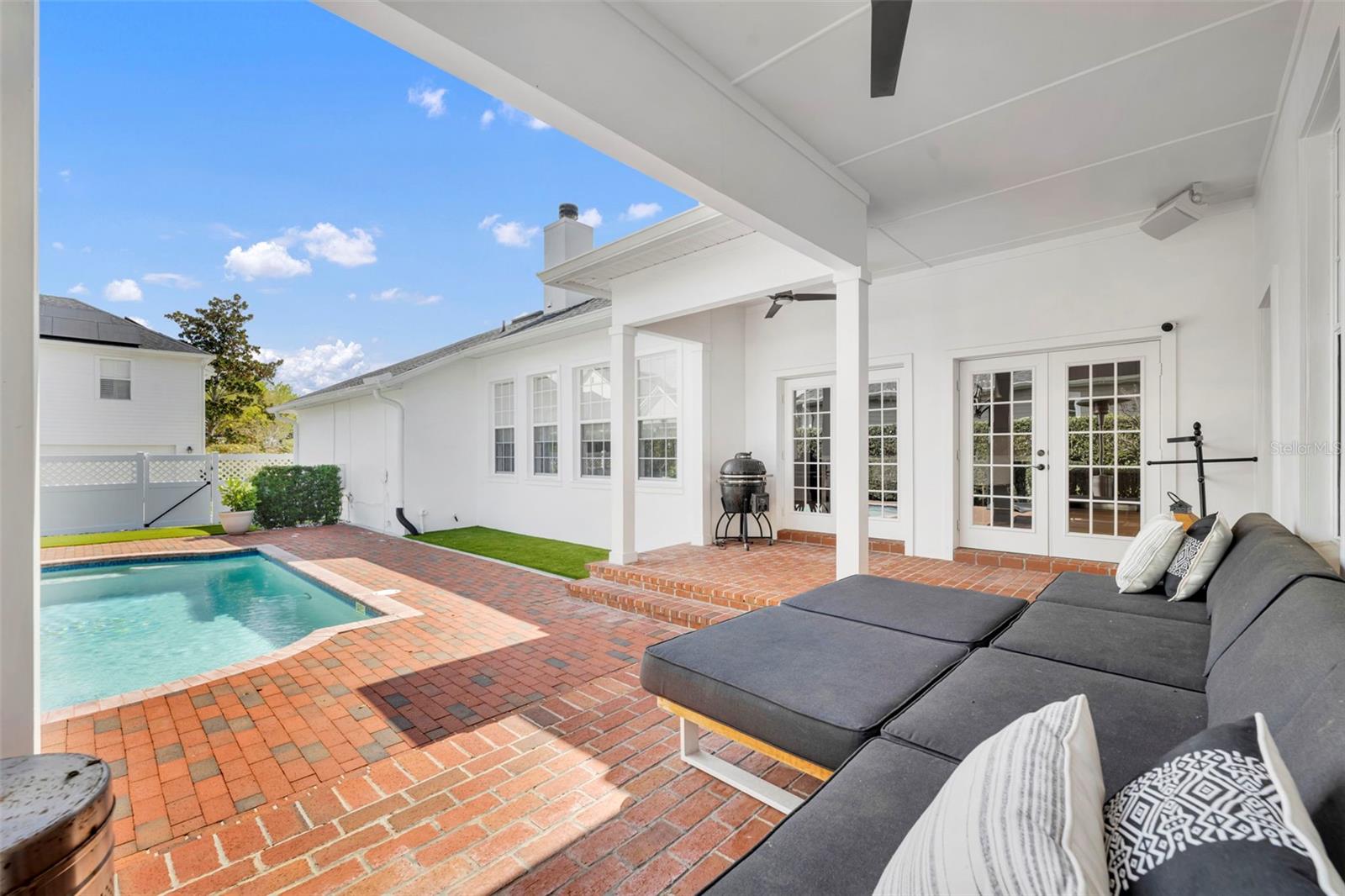 BALDWIN PARK - Residential