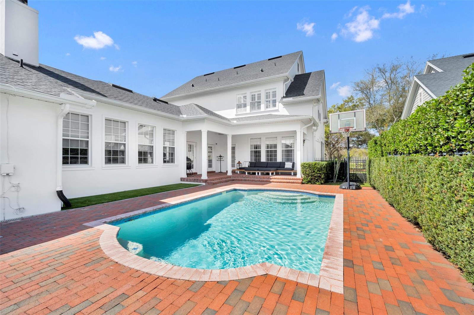 BALDWIN PARK - Residential