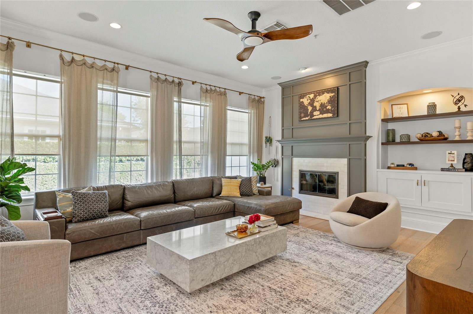 BALDWIN PARK - Residential