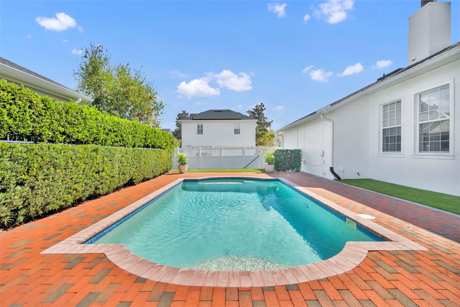 BALDWIN PARK - Residential