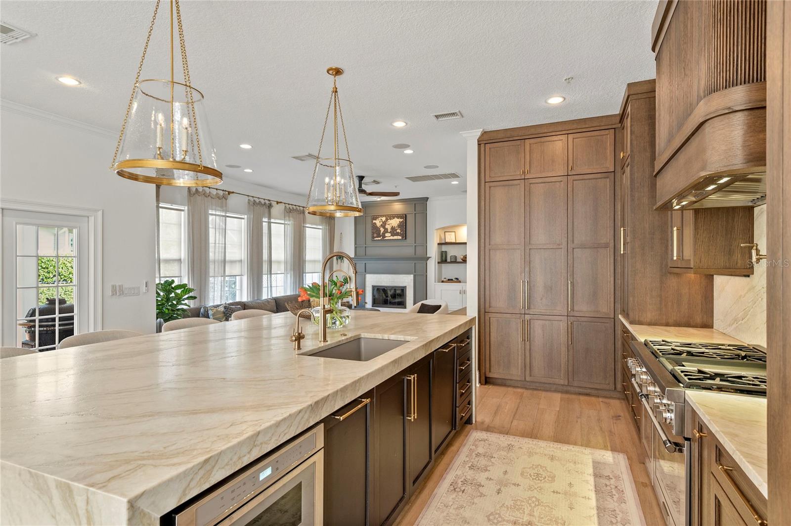 BALDWIN PARK - Residential