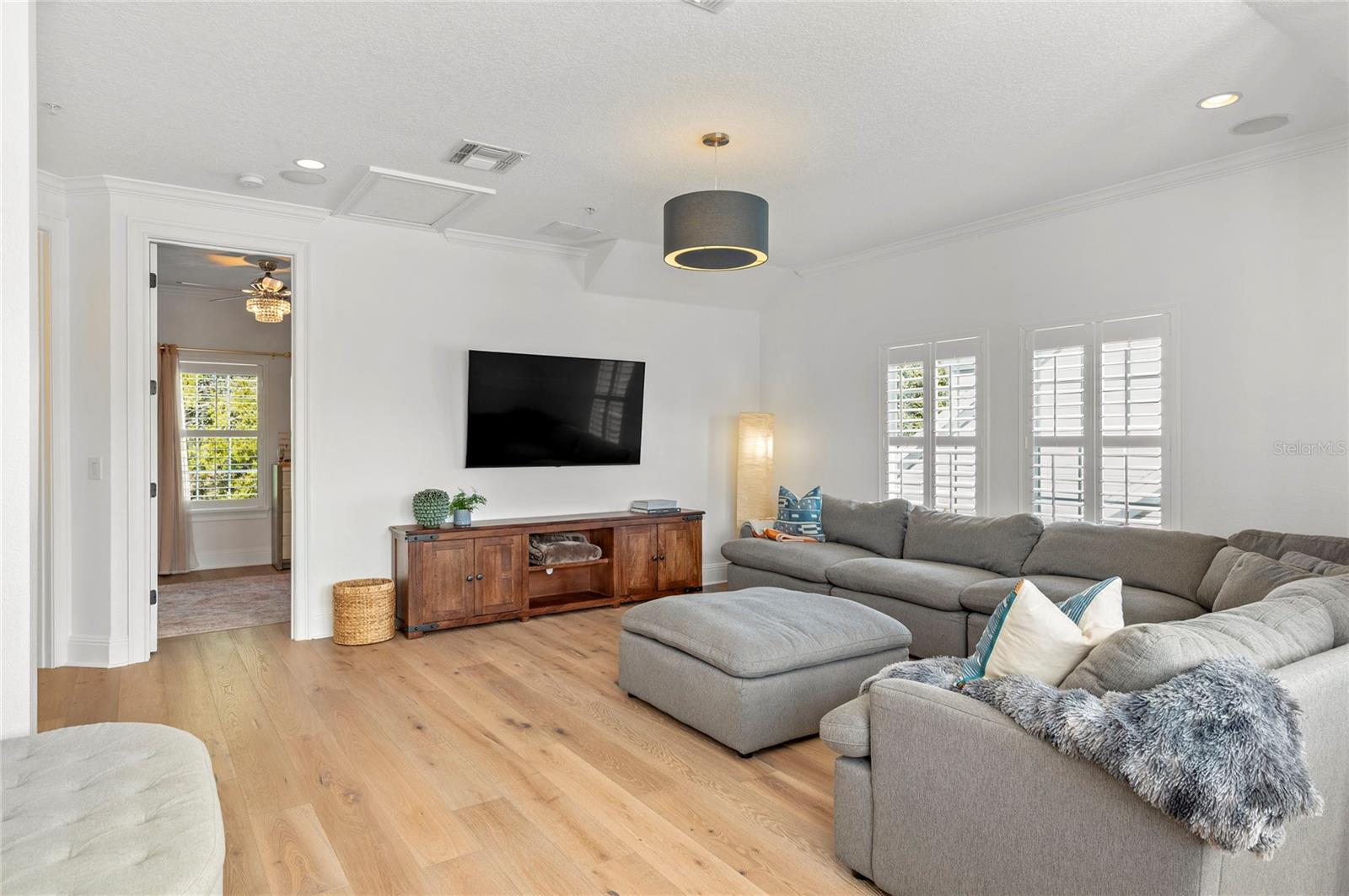 BALDWIN PARK - Residential