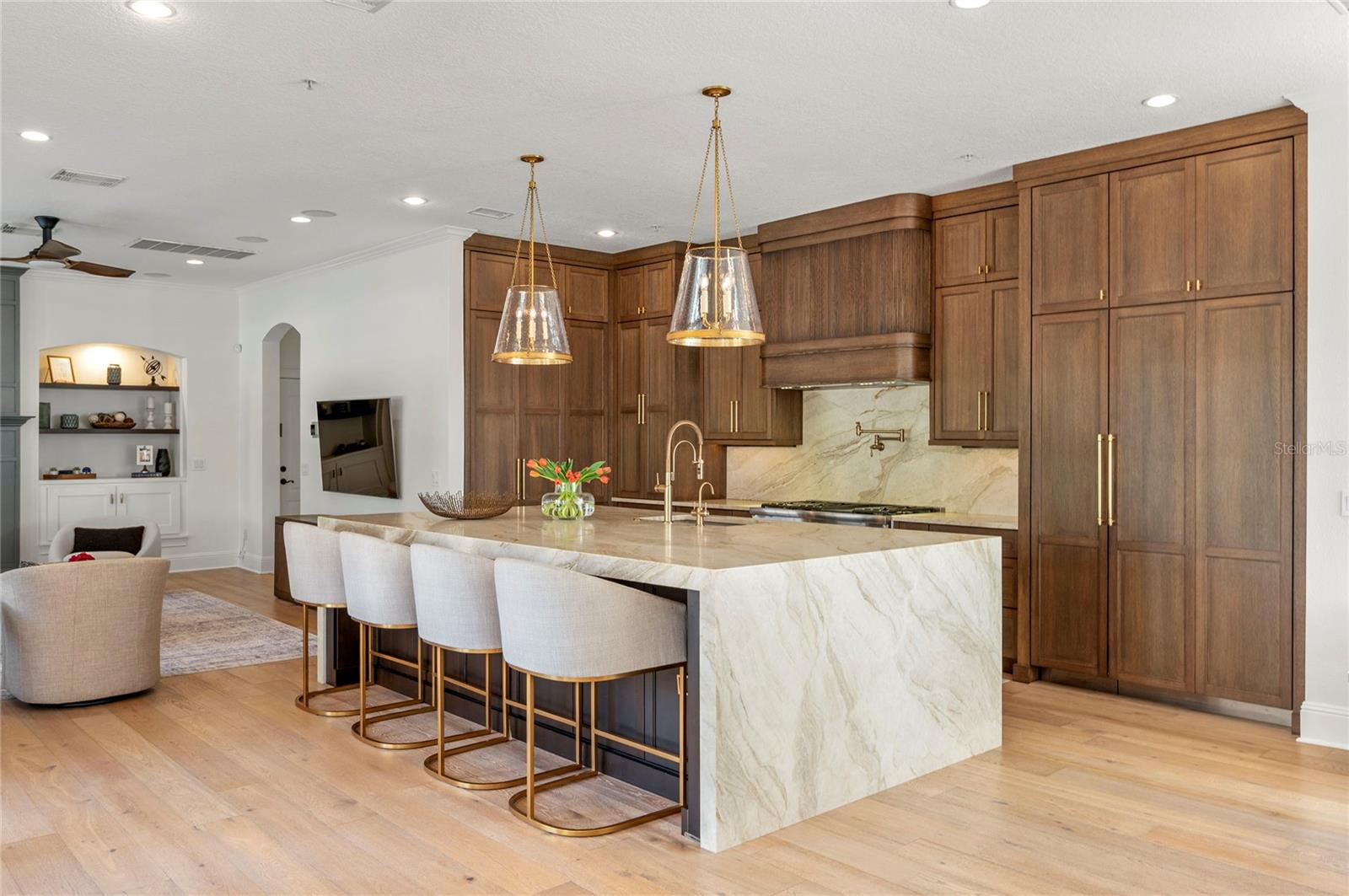 BALDWIN PARK - Residential