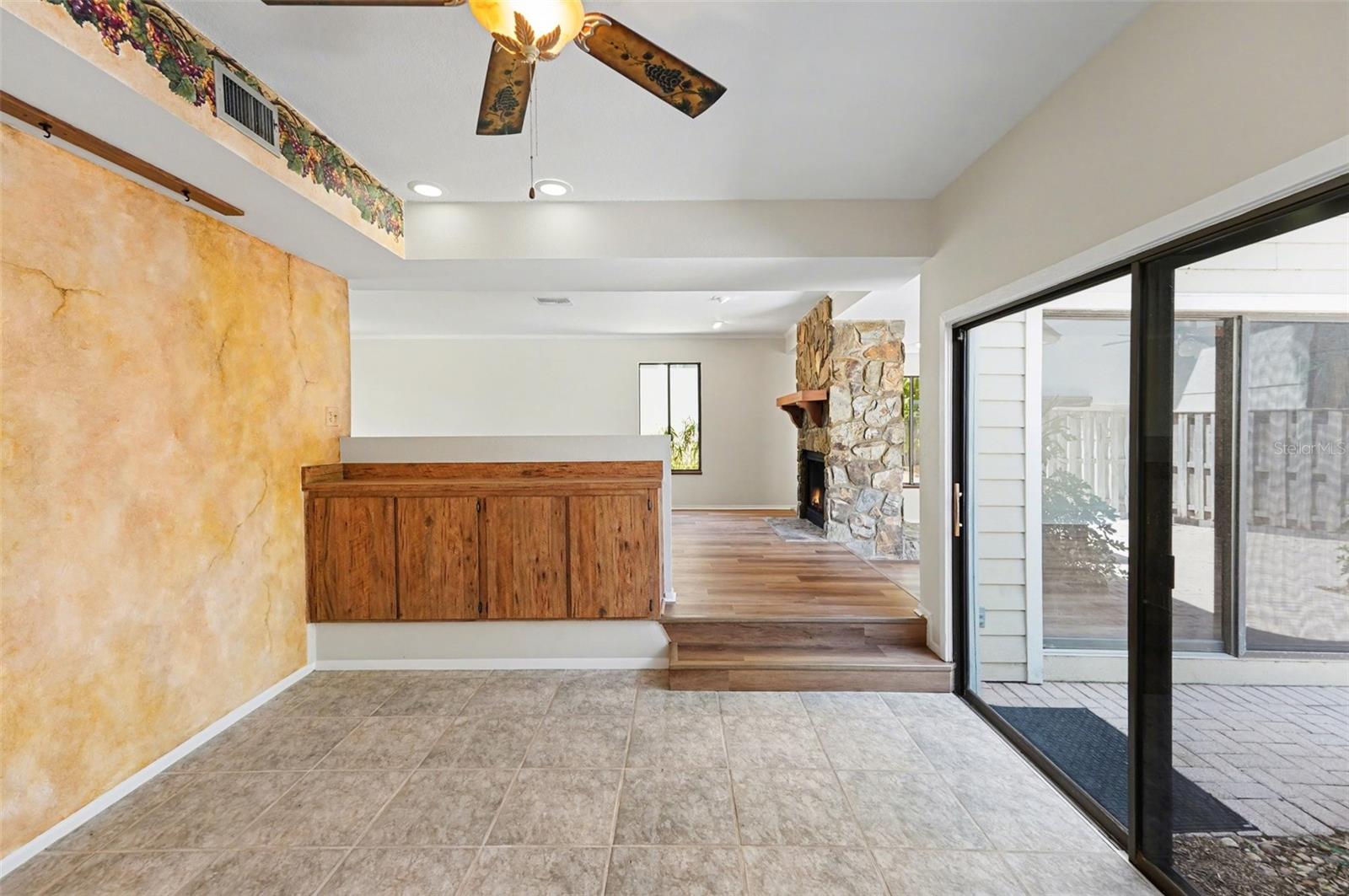 MONTICELLO PARK UNIT 1 - Residential