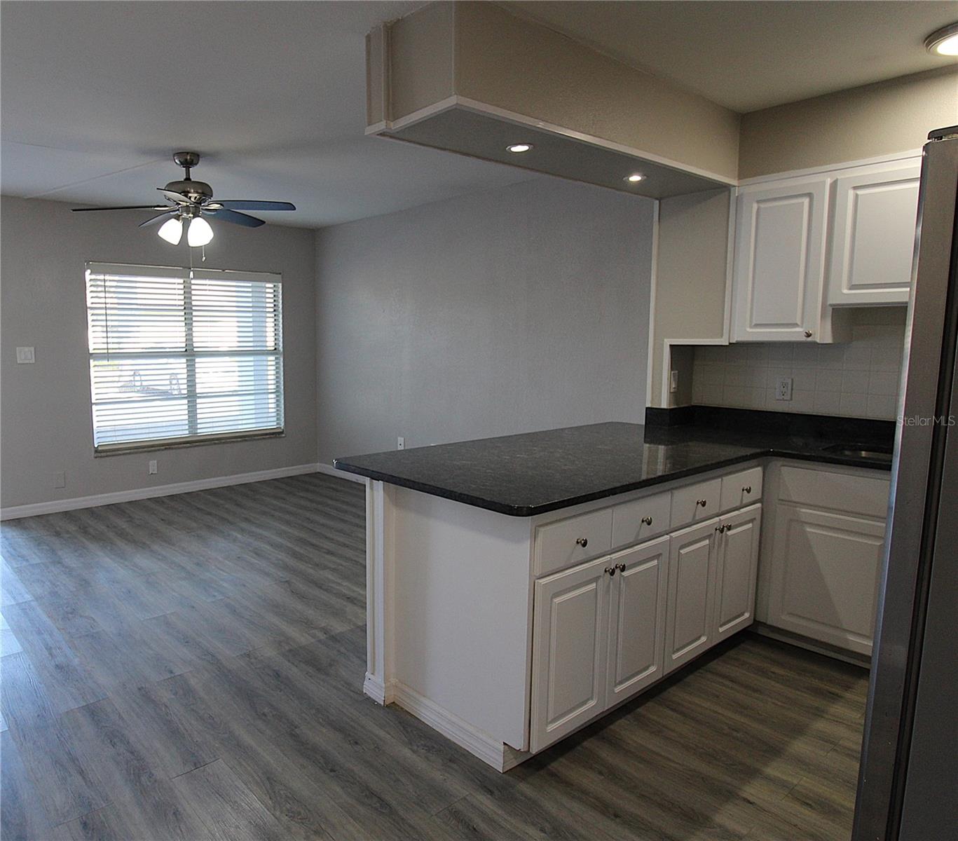 PHILLIPPE PARK REARRANGEMENT - Residential Lease