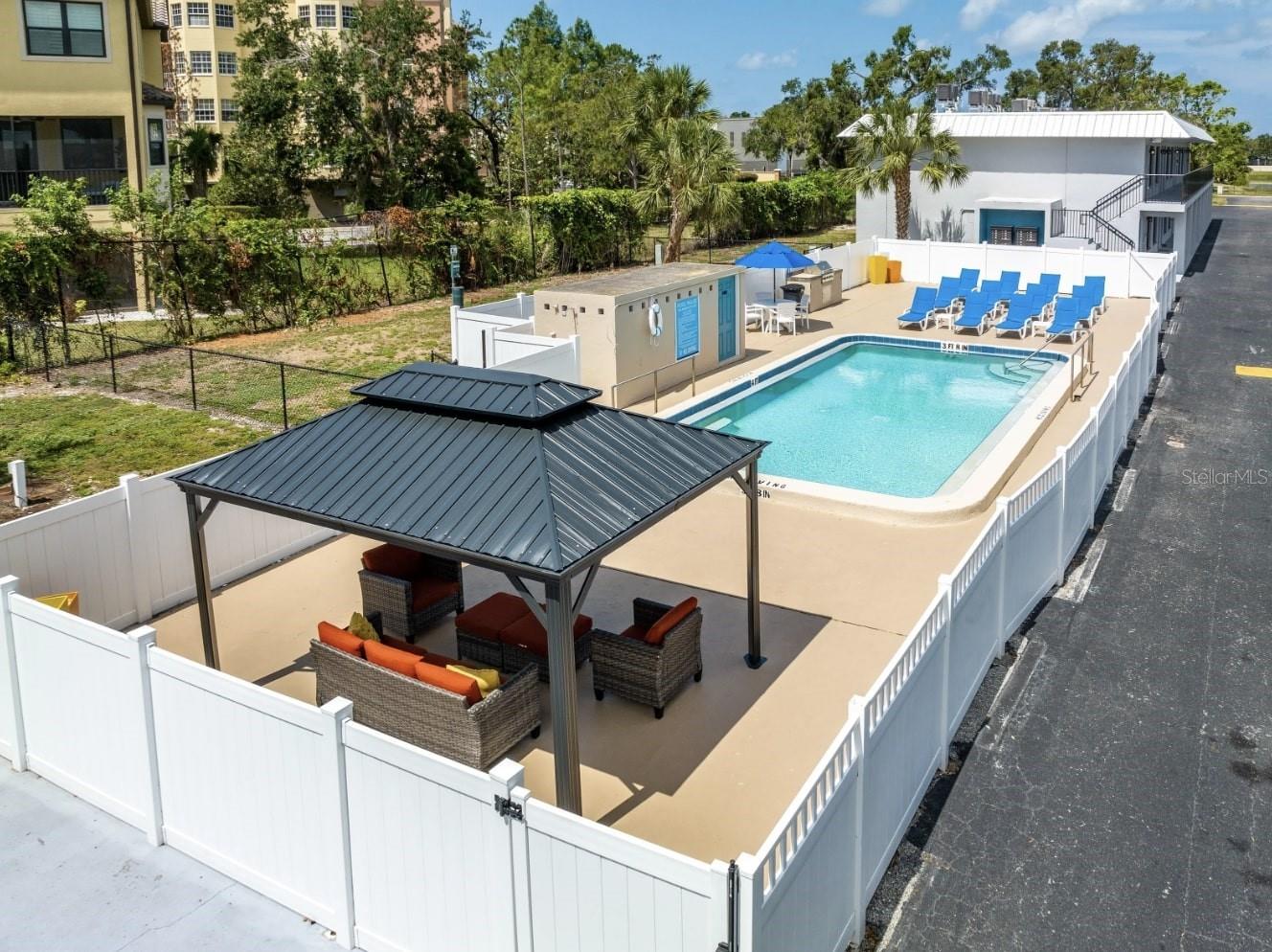 PHILLIPPE PARK REARRANGEMENT - Residential Lease