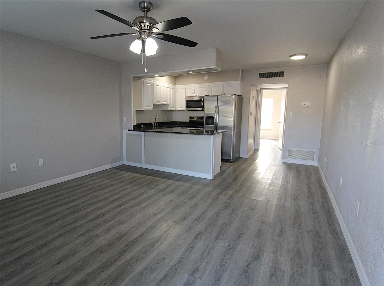 PHILLIPPE PARK REARRANGEMENT - Residential Lease