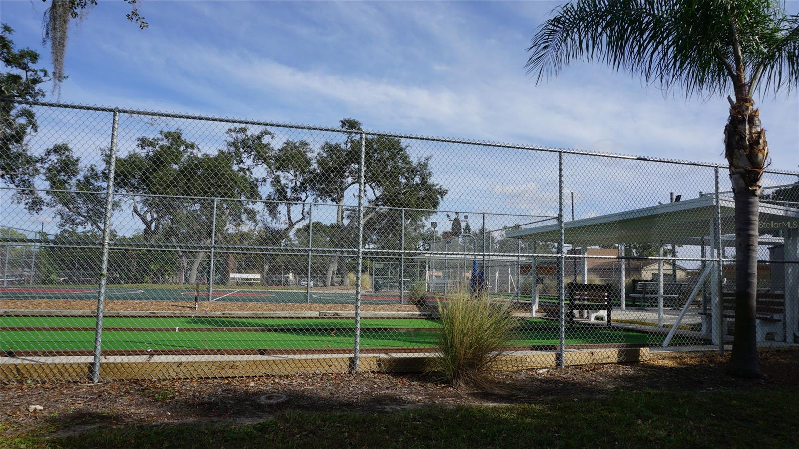 BEACON WOODS - Residential