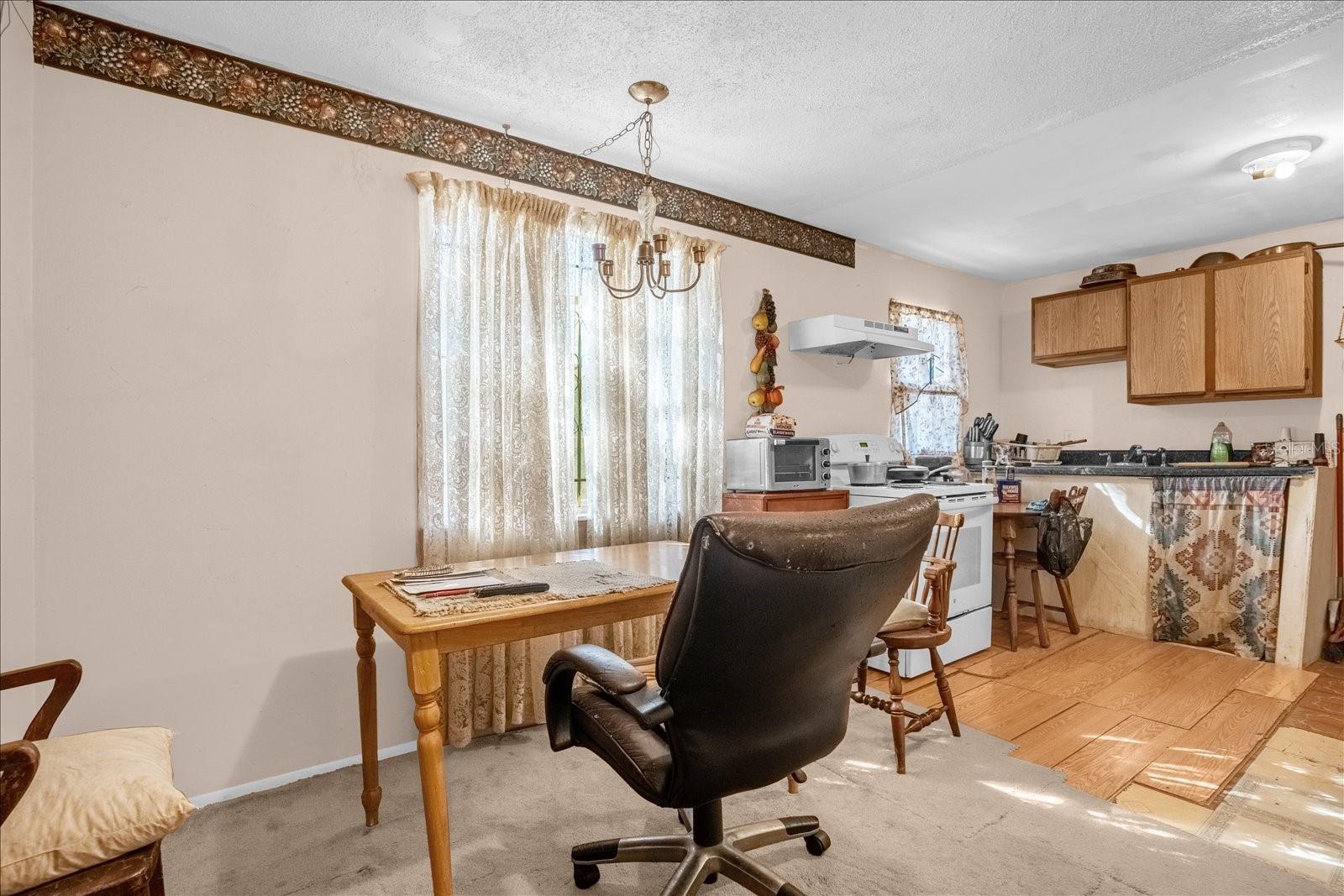 NO NAME - Residential