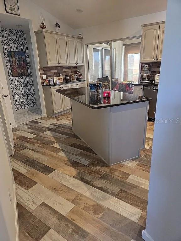 OCALA PALMS UN 06 - Residential