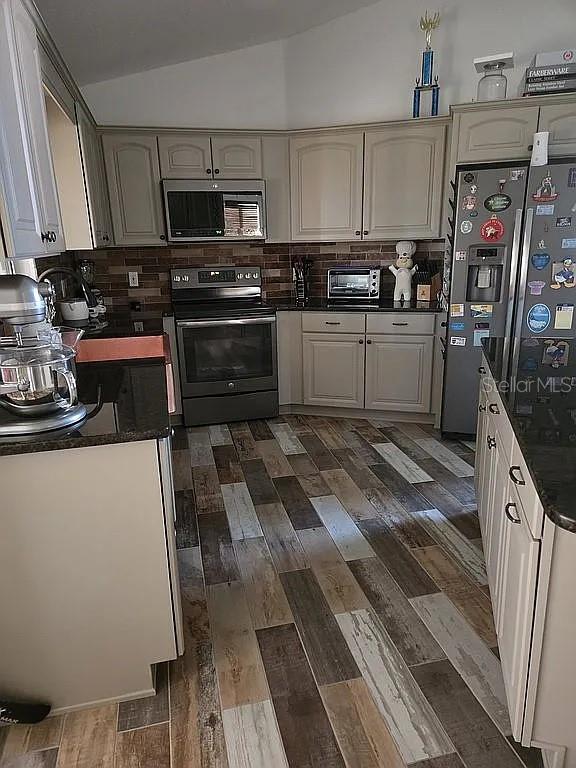 OCALA PALMS UN 06 - Residential