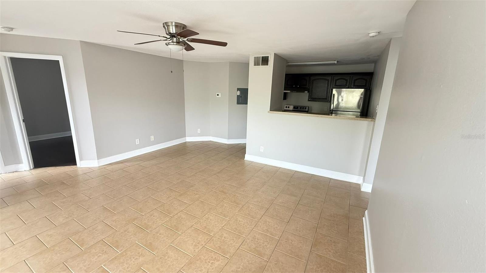 4728 WALDEN CIRCLE 32