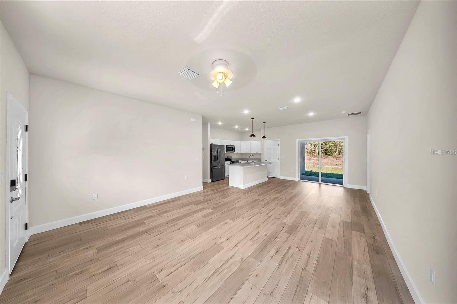 MARION OAKS UN NINE - Residential