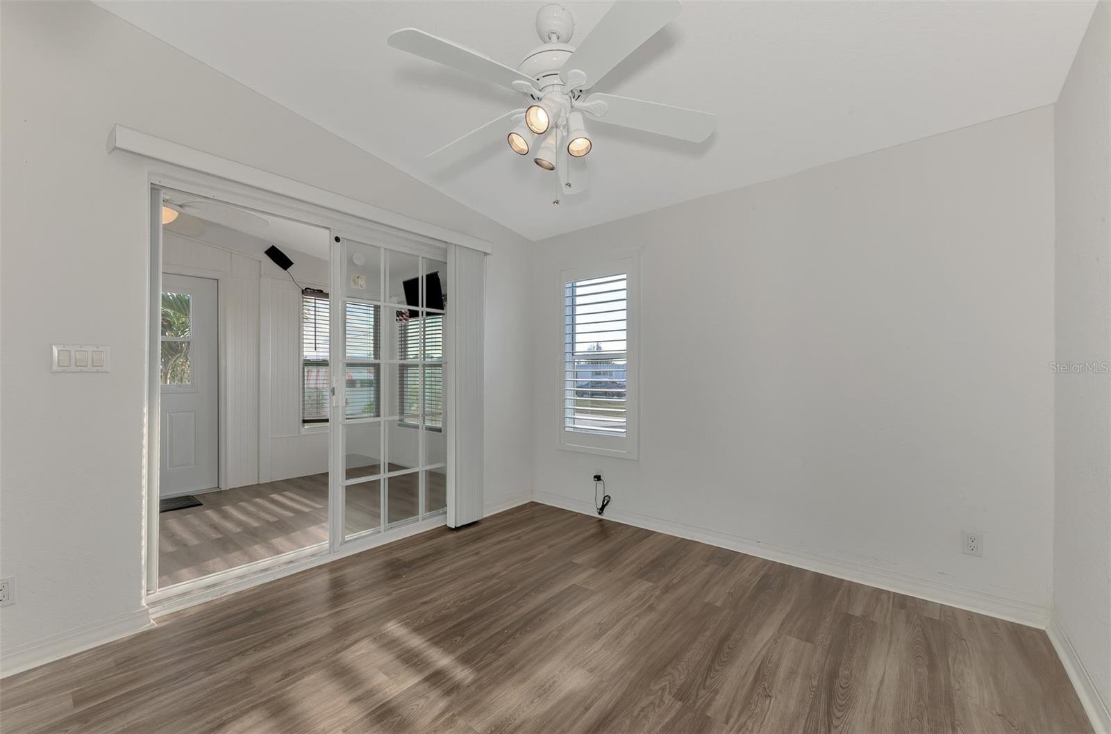 HARBOR COVE - Residential