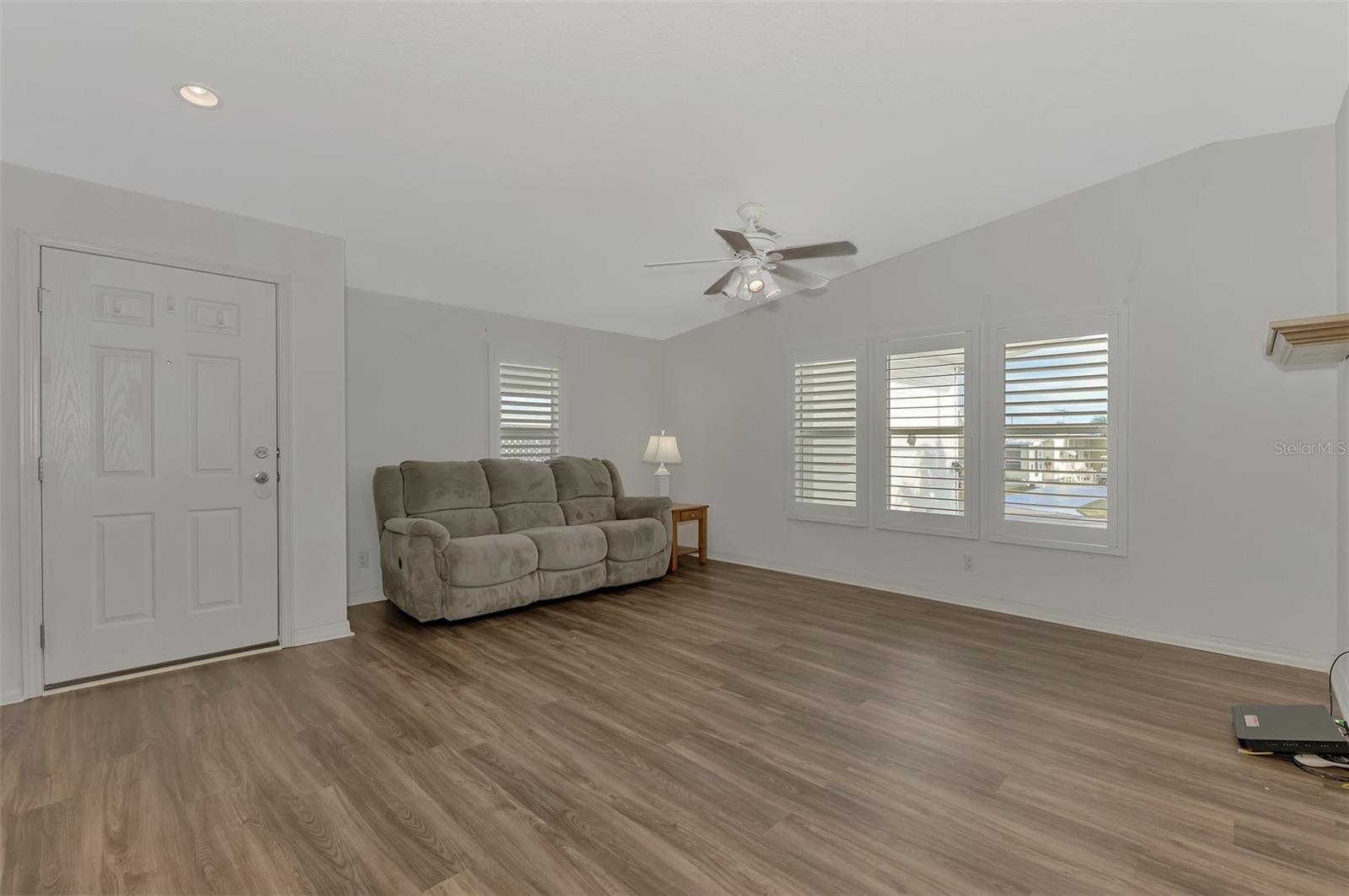 HARBOR COVE - Residential