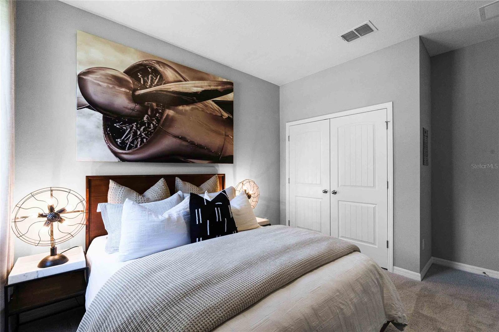 VICTORIA OAKS PH D - Residential