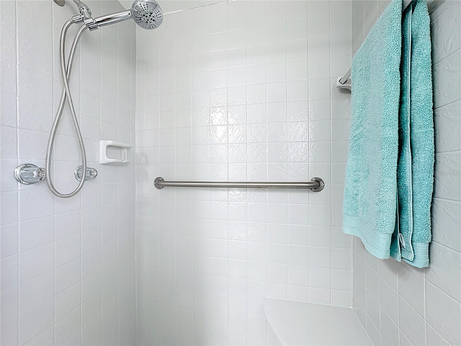 ORWIN MANOR WESTMINSTER - Residential