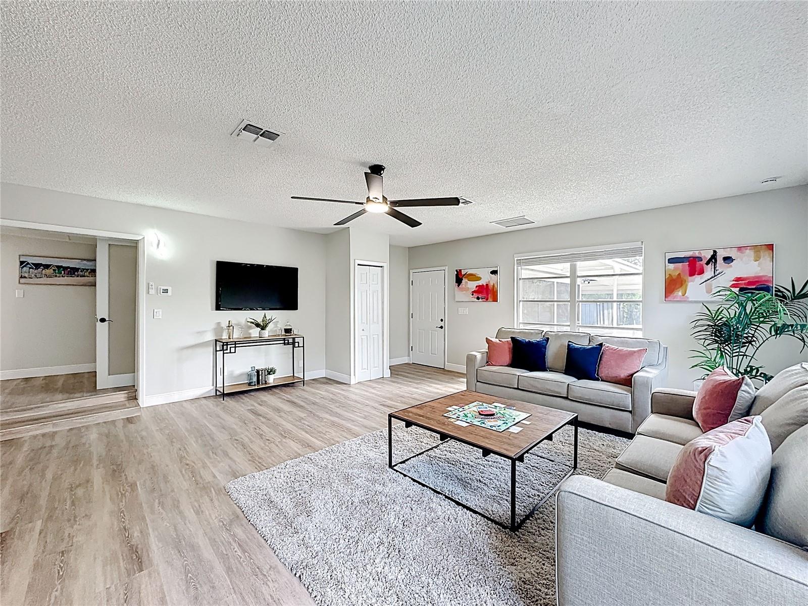 ORWIN MANOR WESTMINSTER - Residential