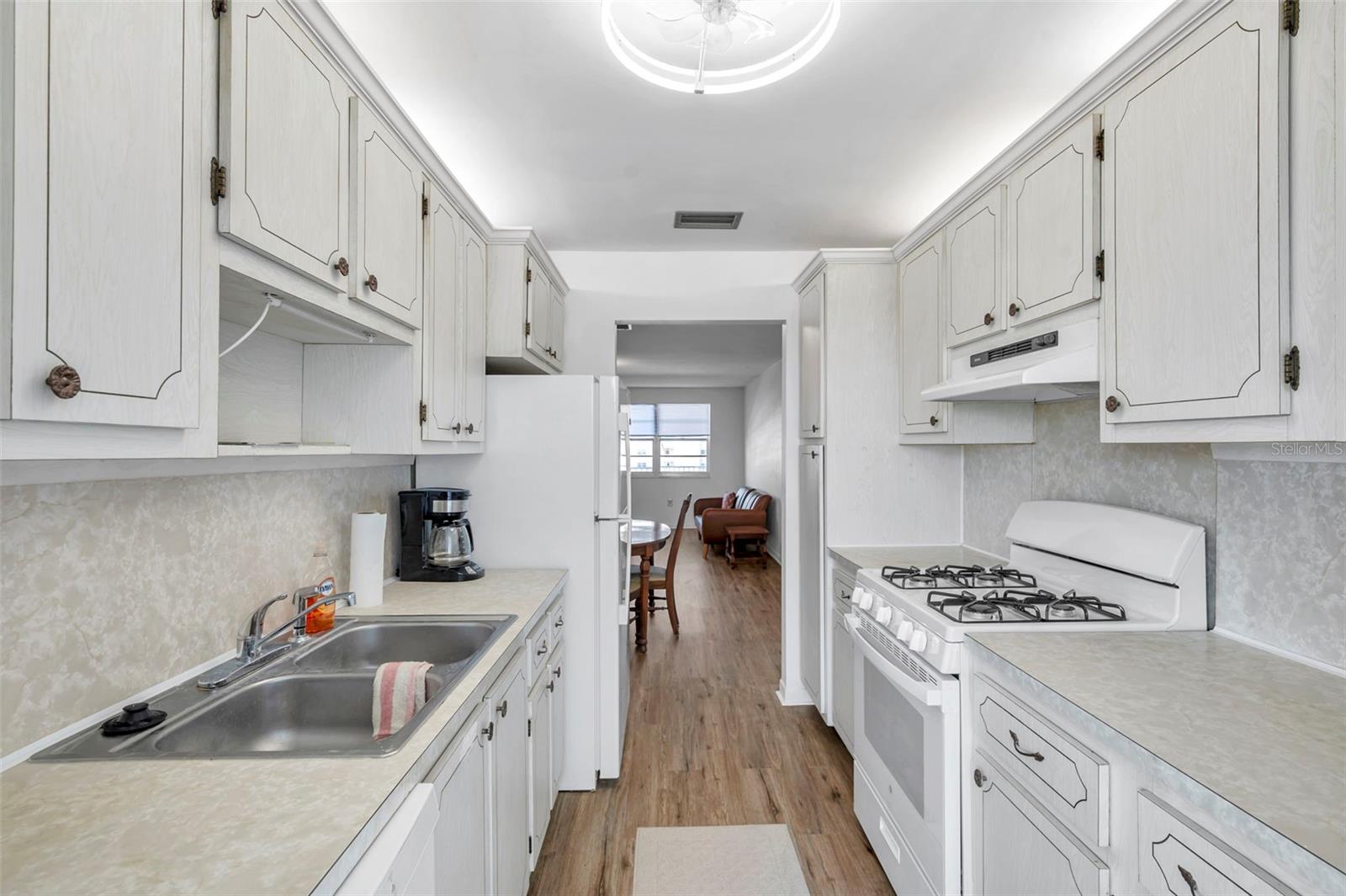 TOWN SHORES OF GULFPORT - Residential