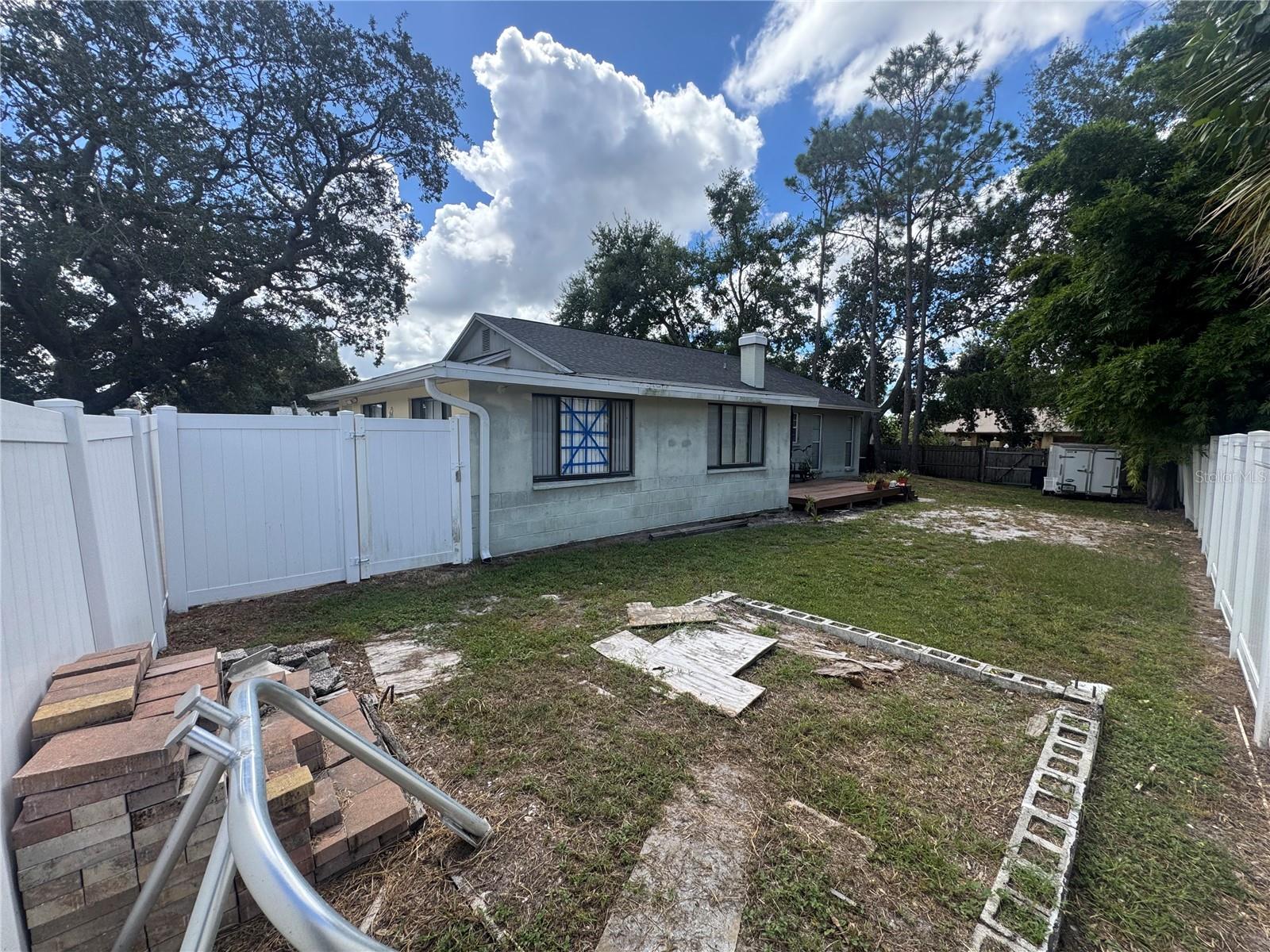 WINGATE VILLAGE UNIT 04 - Residential