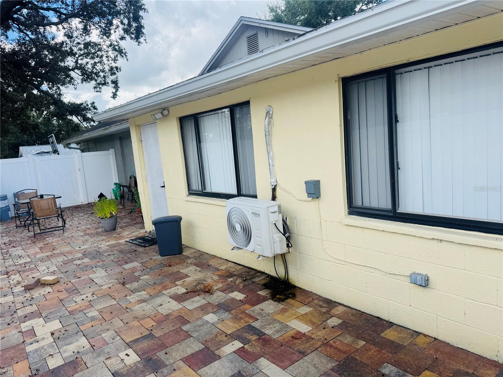 WINGATE VILLAGE UNIT 04 - Residential