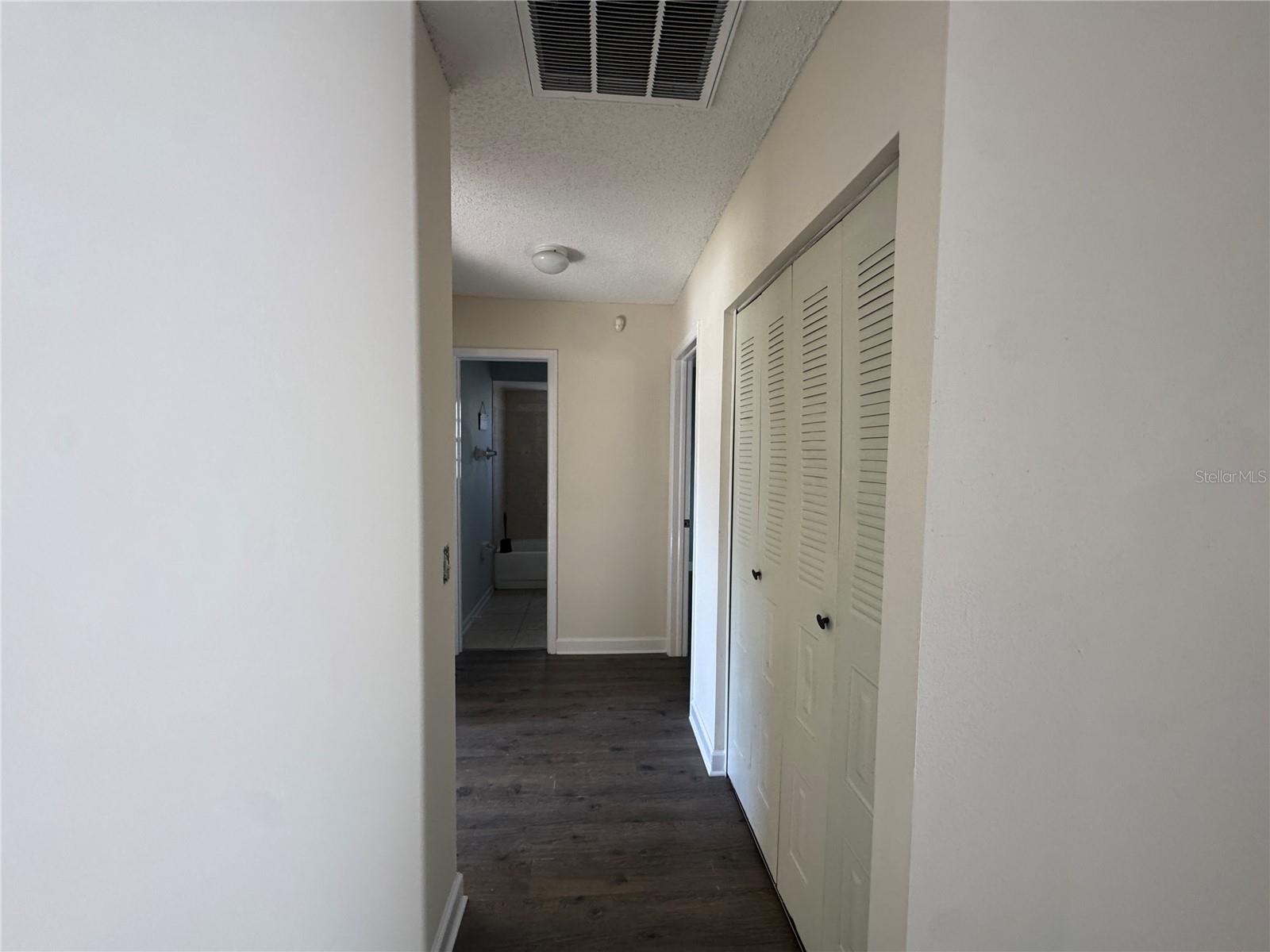 WINGATE VILLAGE UNIT 04 - Residential