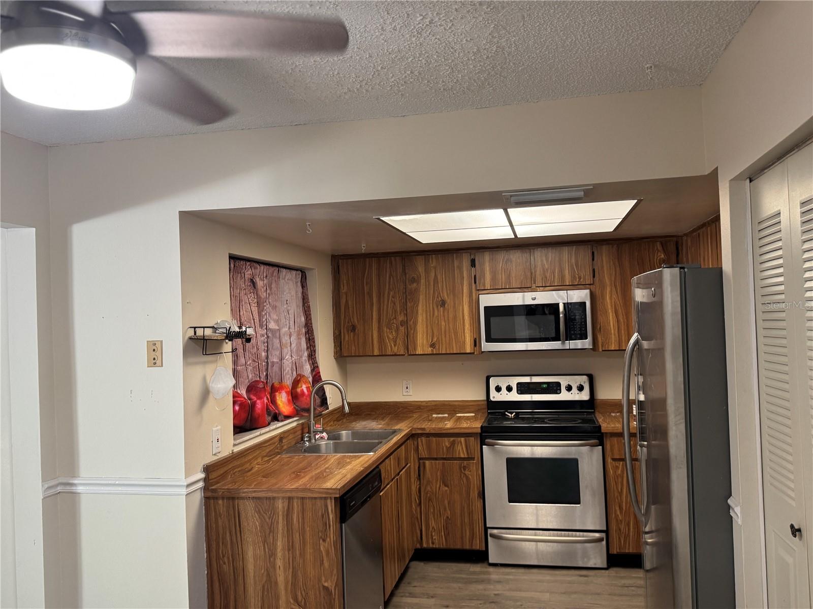 WINGATE VILLAGE UNIT 04 - Residential