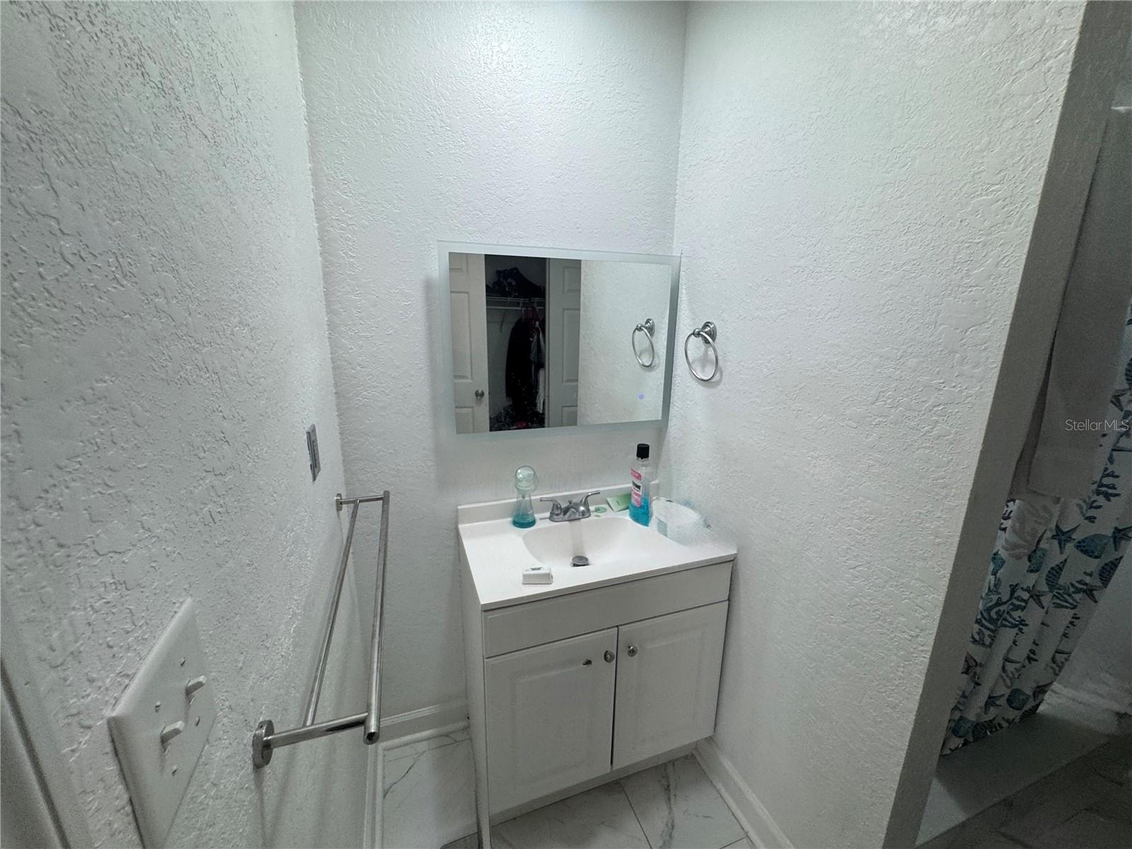 WINGATE VILLAGE UNIT 04 - Residential