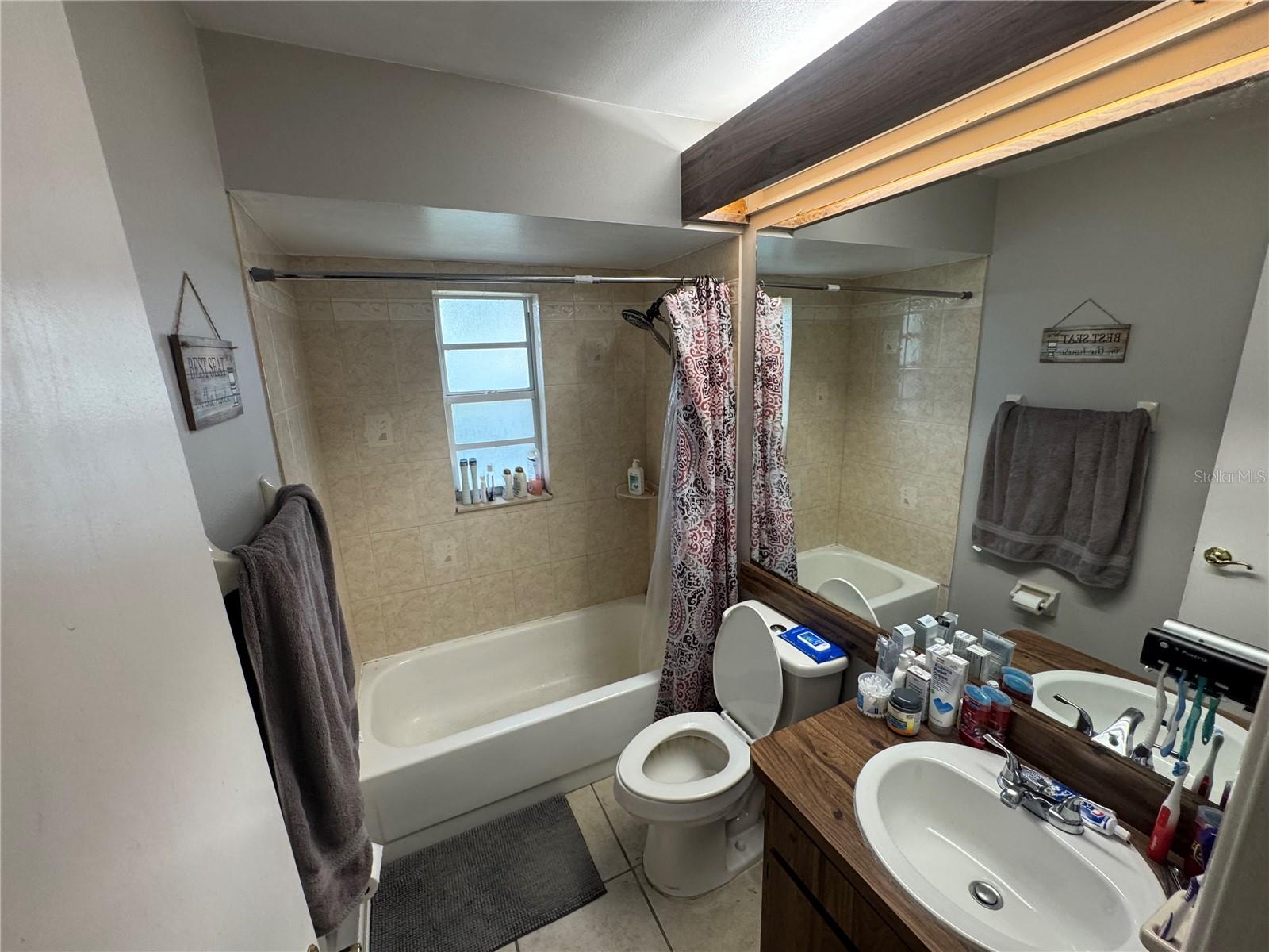 WINGATE VILLAGE UNIT 04 - Residential