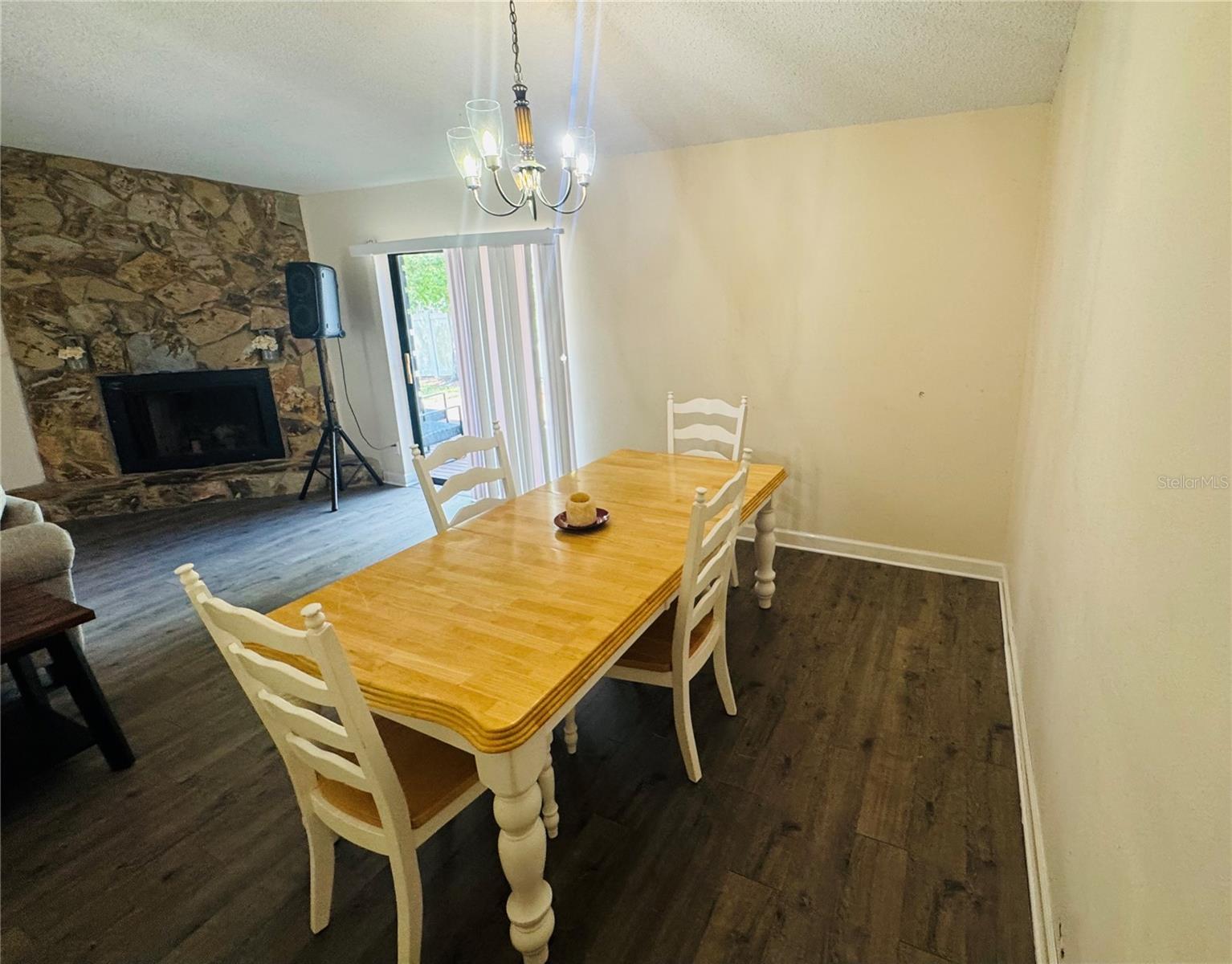 WINGATE VILLAGE UNIT 04 - Residential