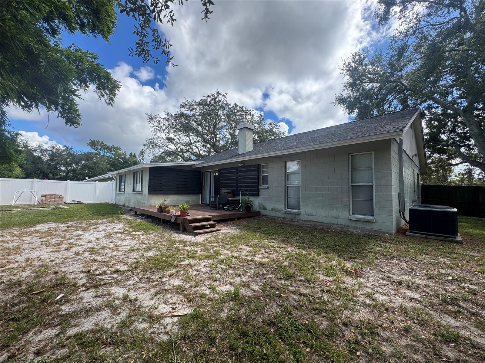 WINGATE VILLAGE UNIT 04 - Residential