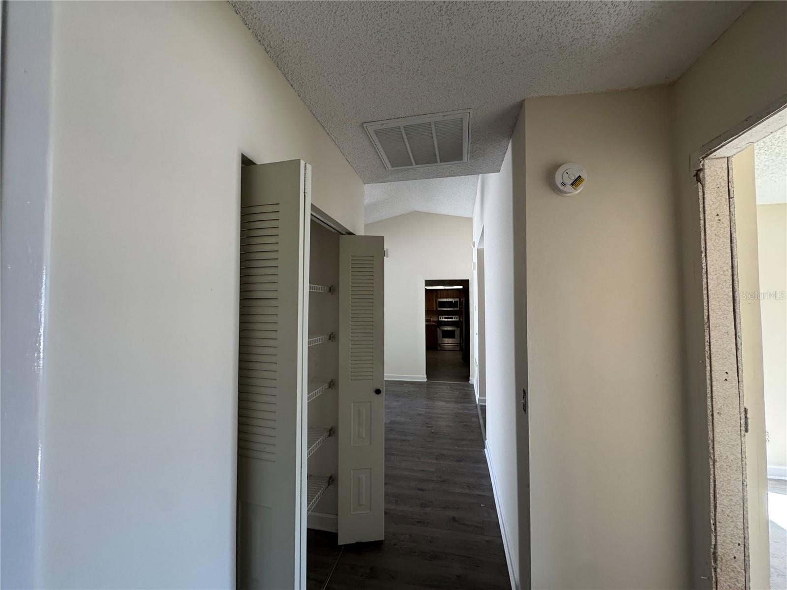 WINGATE VILLAGE UNIT 04 - Residential