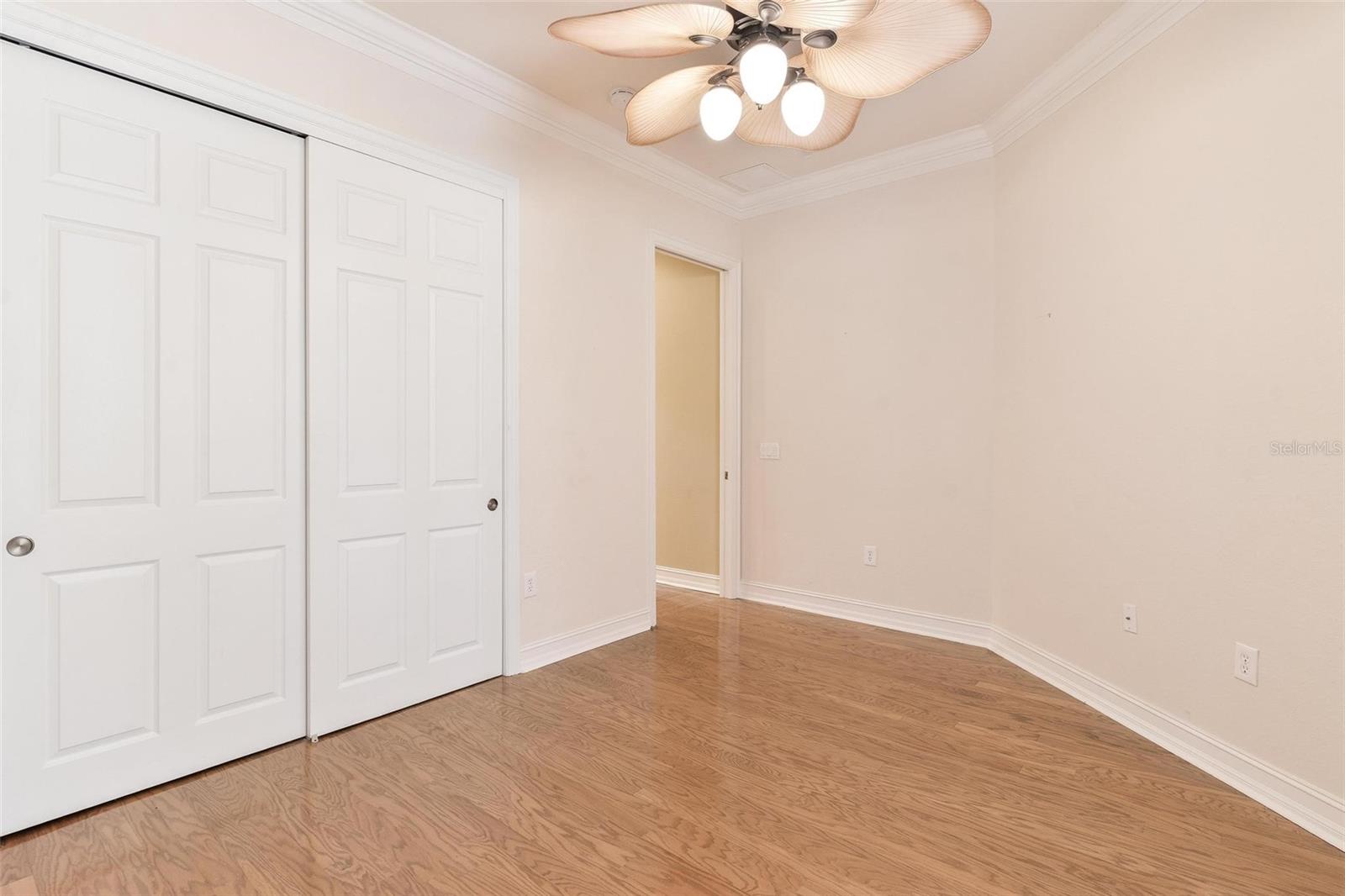 HOWEY IN HILLS MISSION CARMEL CONDO U - Residential