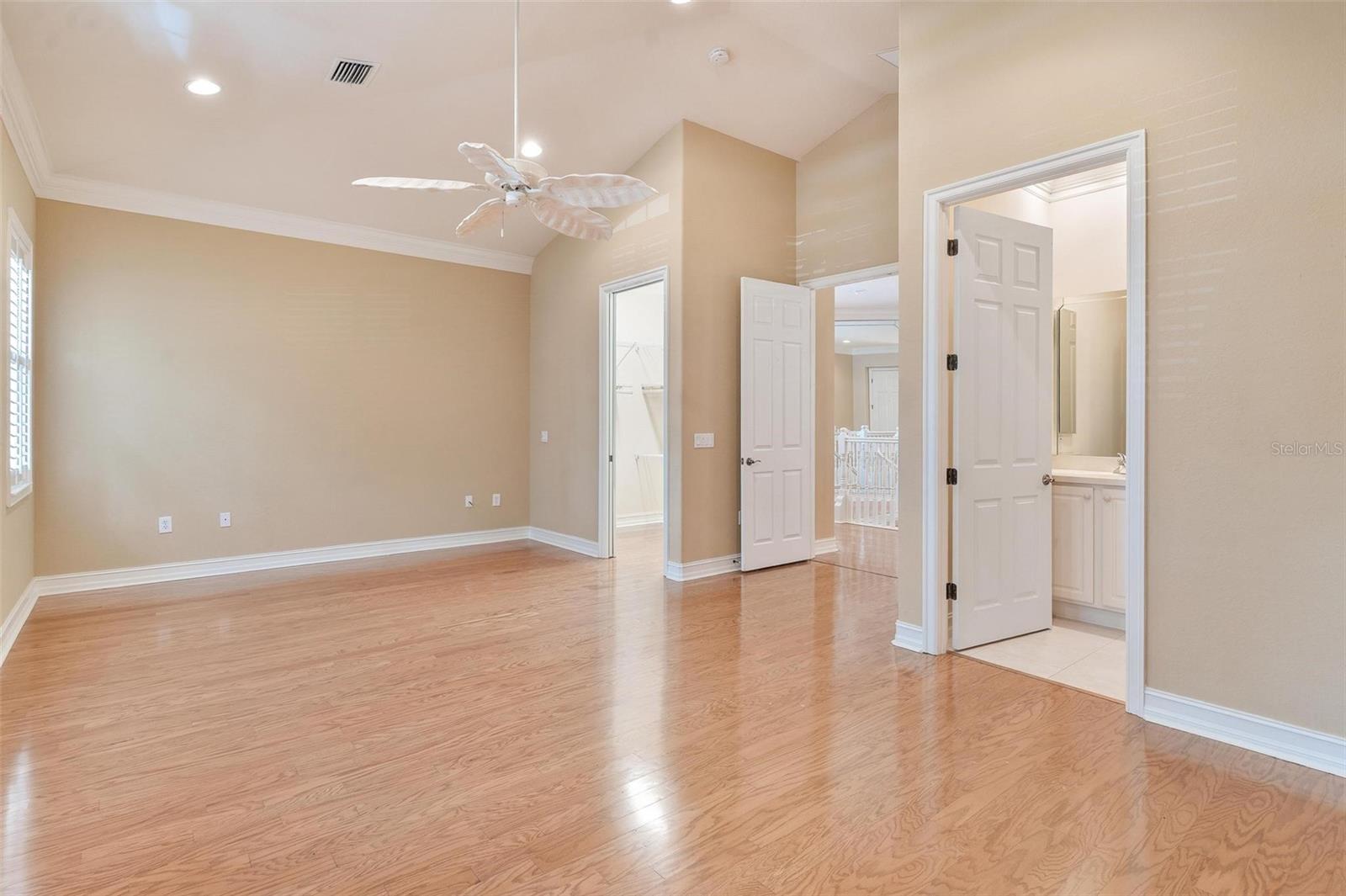 HOWEY IN HILLS MISSION CARMEL CONDO U - Residential