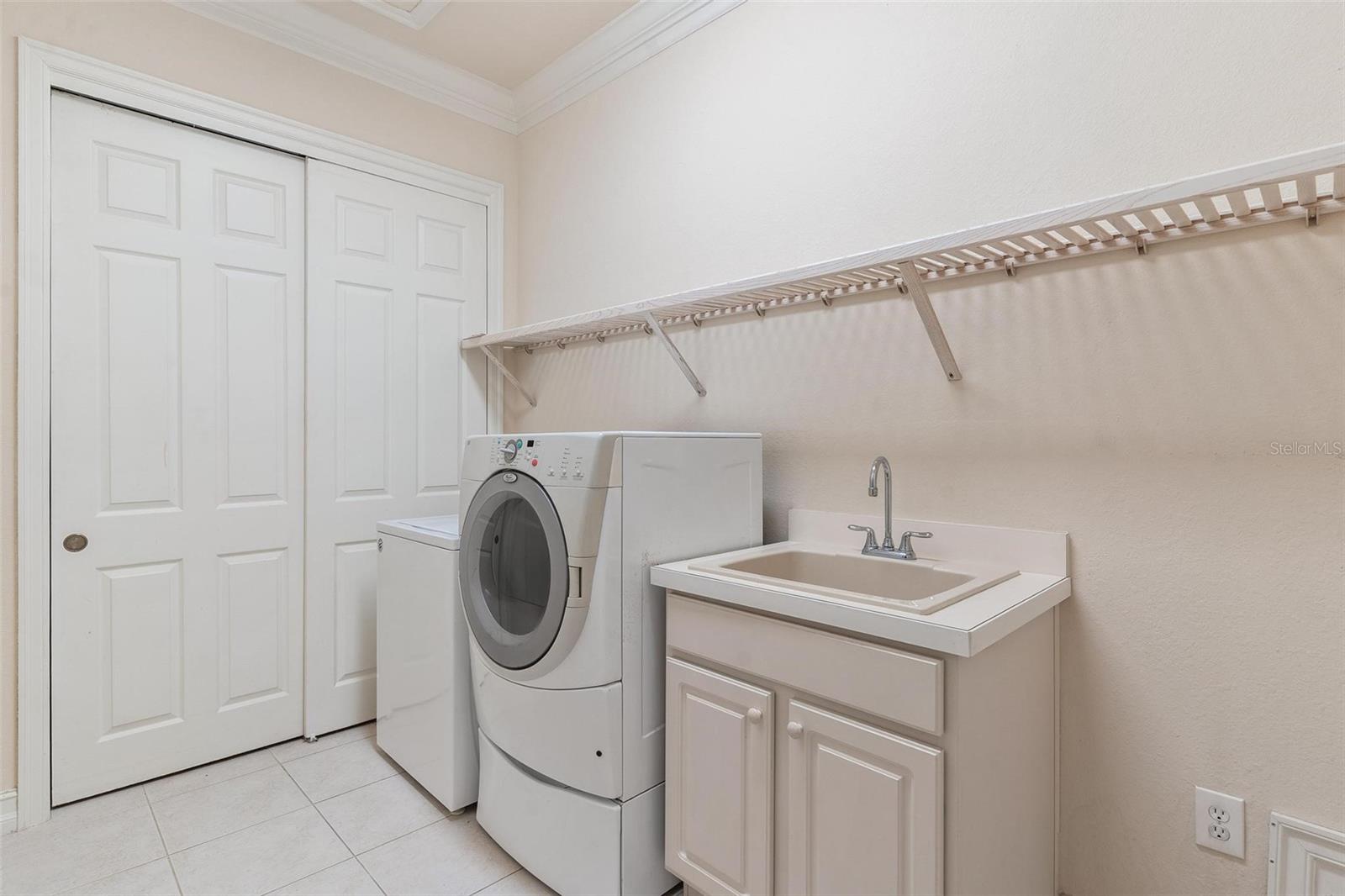 HOWEY IN HILLS MISSION CARMEL CONDO U - Residential