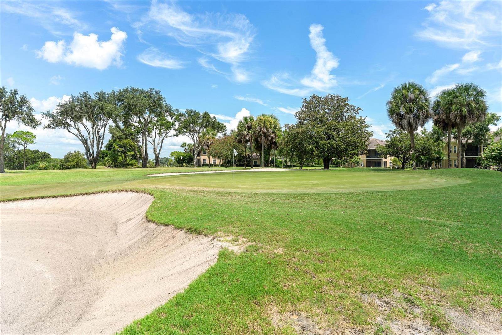 HOWEY IN HILLS MISSION CARMEL CONDO U - Residential