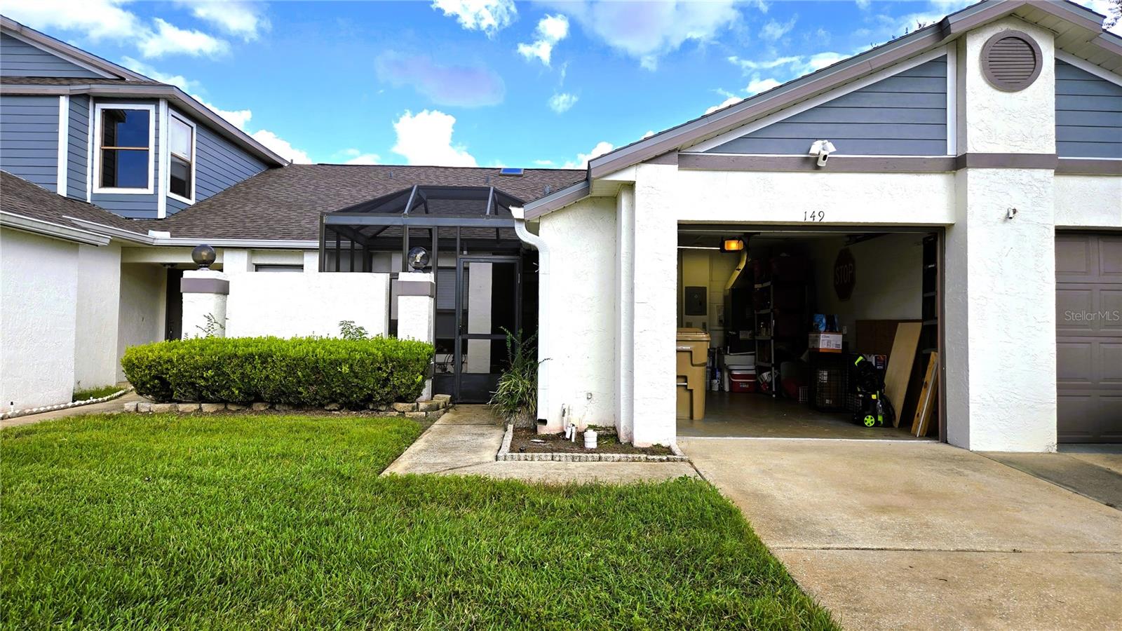 149 LAKEPOINTE CIRCLE