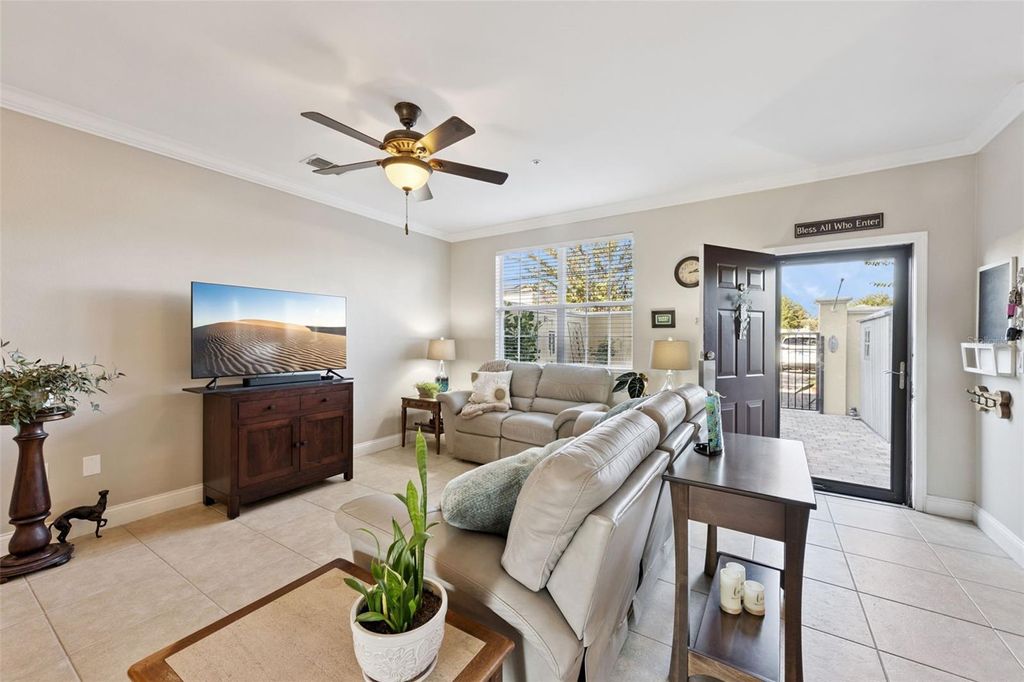 Photo of 2786 Bella Vista Drive, Davenport, FL 33897 (MLS # O6362355)