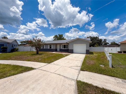 Photo of 2922 Xavier Court, Orlando, FL 32826 (MLS # O6418598)