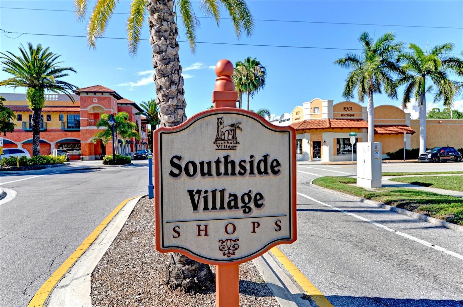 LIDO SHORES - Residential Lease